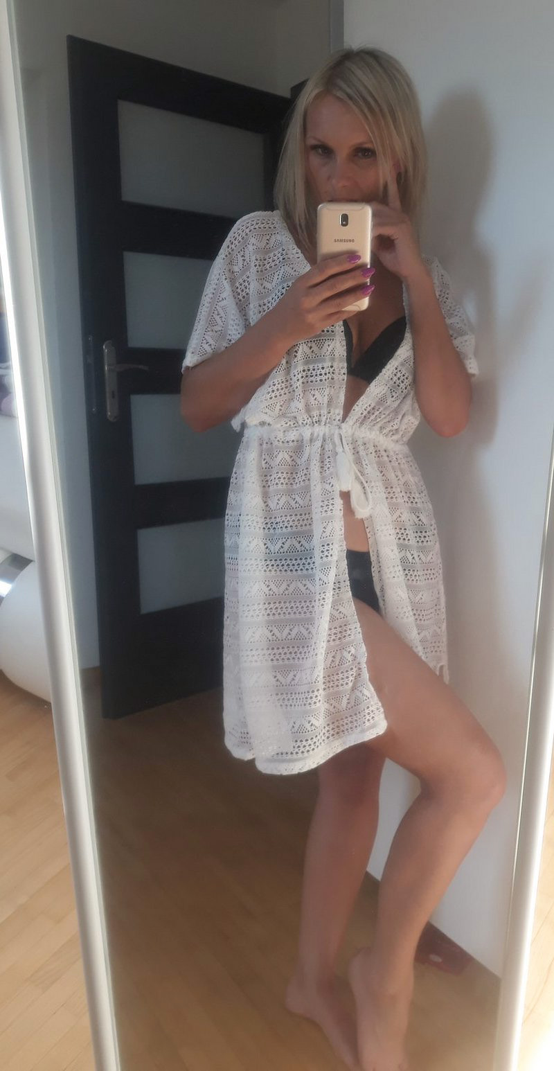 Syntia (41 ans, Marseille)