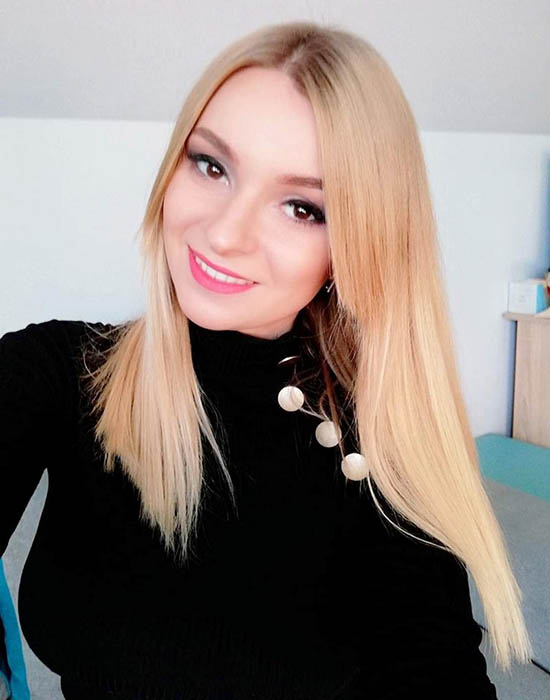 Alicia, 25 ans (Toulon)